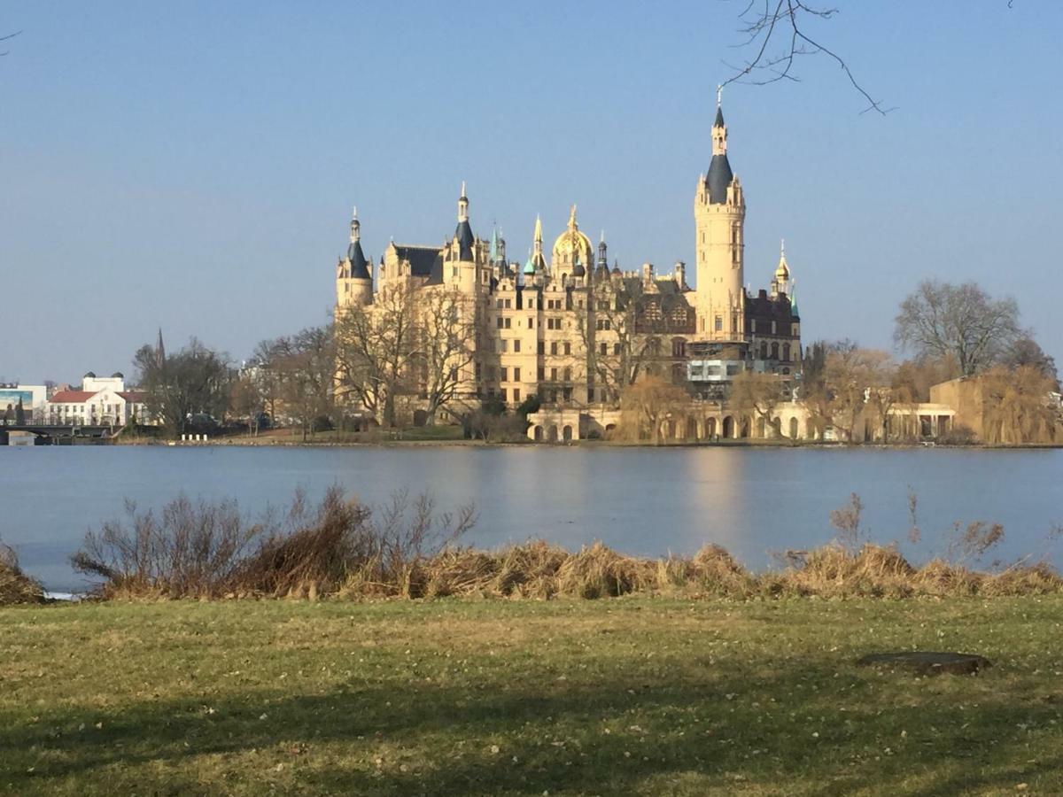 Schlosspark Residenz Schwerin  Luaran gambar